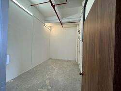 Prime Industrial Building (D20), Factory #549535291